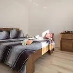 1 Bedroom Lovely In Ploce (Dubrovnik-Neretva)