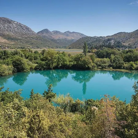 1 Bedroom Lovely In *