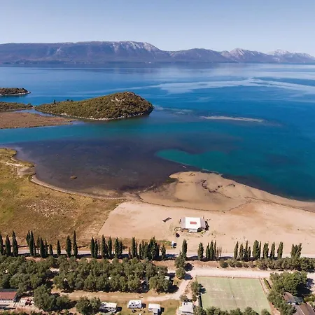 1 Bedroom Lovely In Ploce (Dubrovnik-Neretva)