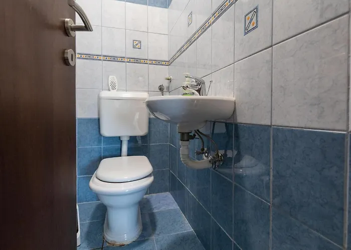 1 Bedroom Lovely In 아파트 플로체
