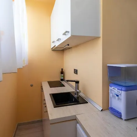 Apartment 1 Bedroom Lovely In Ploce